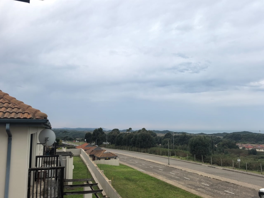 2 Bedroom Property for Sale in Kidds Beach Eastern Cape